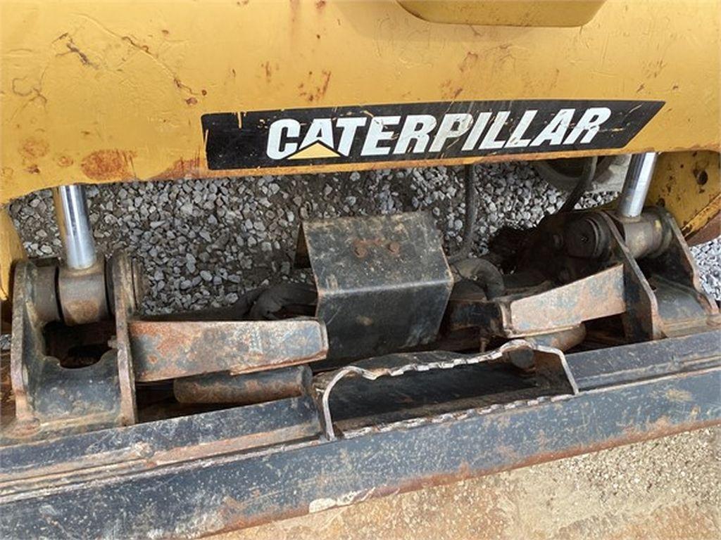 2010 CATERPILLAR 277C SKID STEER LOADER