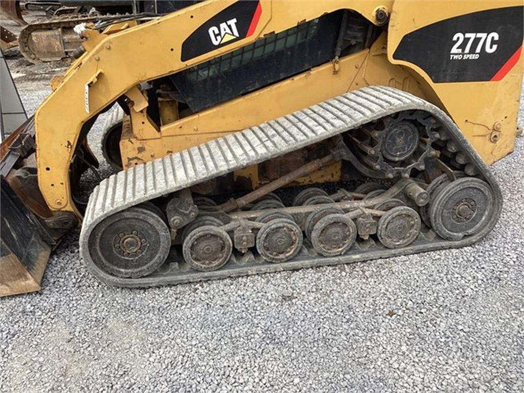 2010 CATERPILLAR 277C SKID STEER LOADER