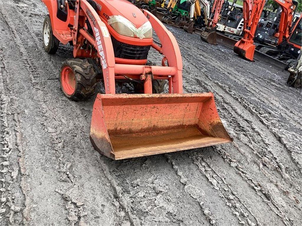 2011 KUBOTA BX2350D COMPACT TRACTOR