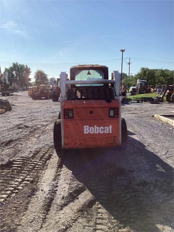 2011 BOBCAT S205 SKID STEER LOADER