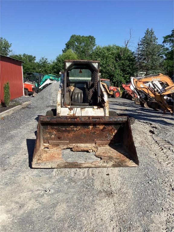 2011 BOBCAT S205 SKID STEER LOADER