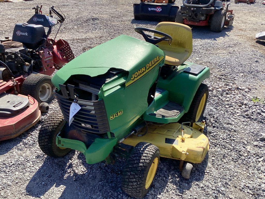 JOHN DEERE 345 MOWER