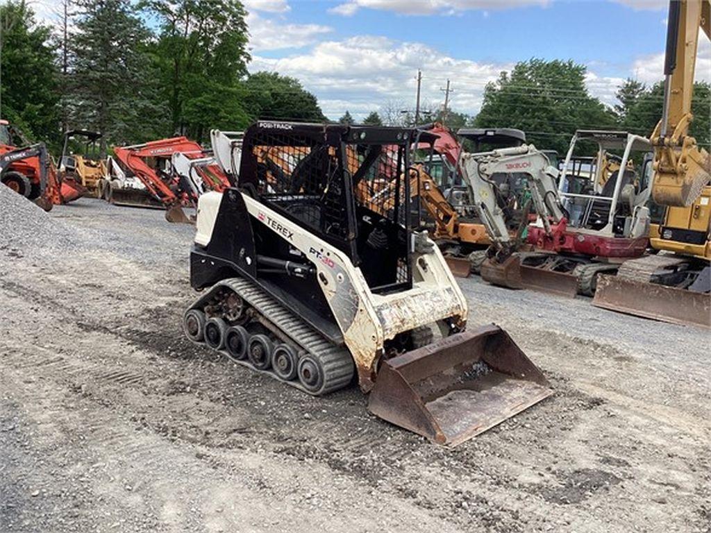 2015 TEREX PT30 SKID STEER LOADER
