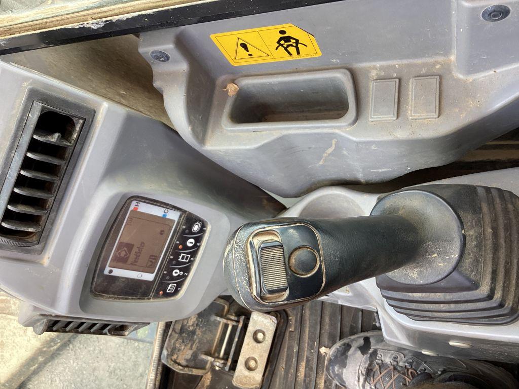 2015 KUBOTA KX080-4 EXCAVATOR