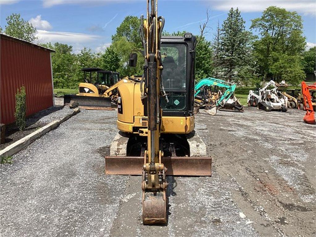 2015 CATERPILLAR 303.5E CR MINI EXCAVATOR