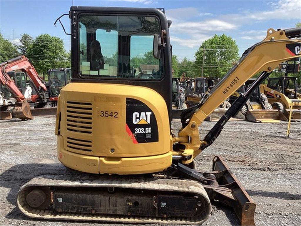 2015 CATERPILLAR 303.5E CR MINI EXCAVATOR