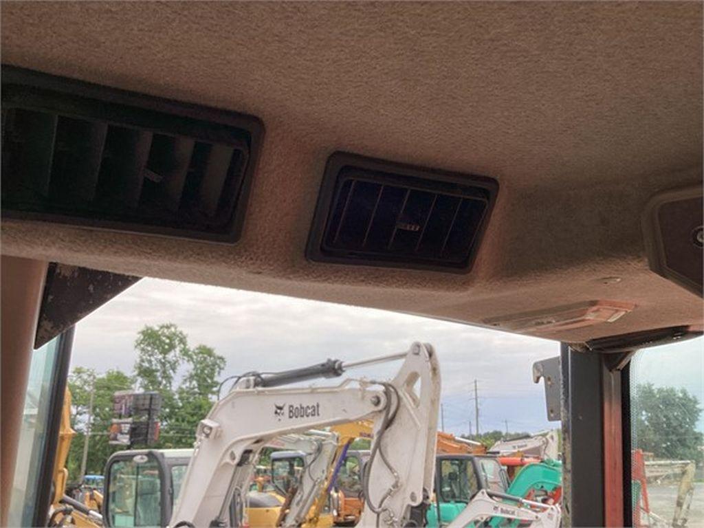 2007 KUBOTA M108XDTC TRACTOR
