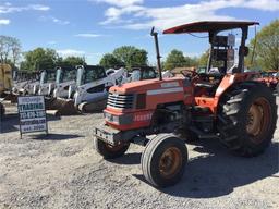 2002 KUBOTA M6800 TRACTOR