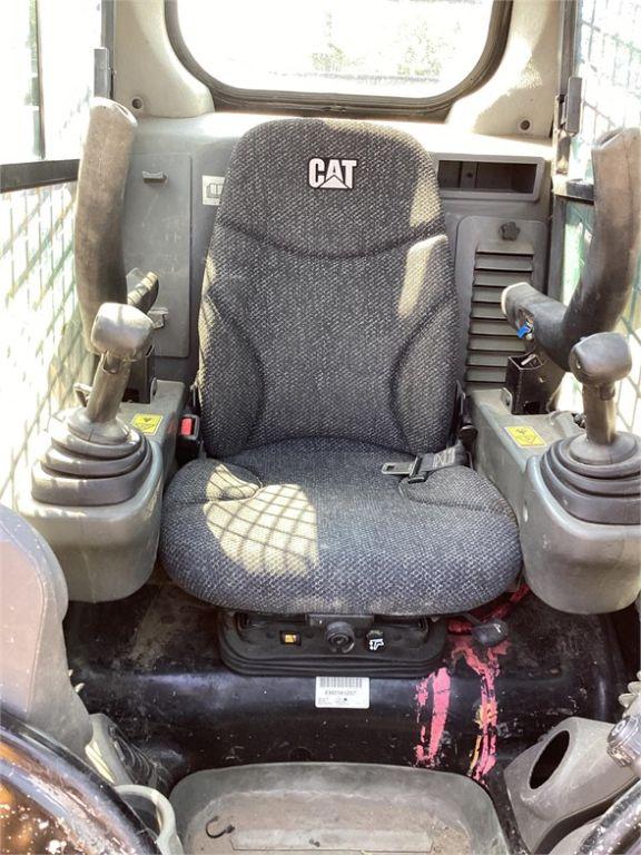 2017 CATERPILLAR 289D SKID STEER LOADER