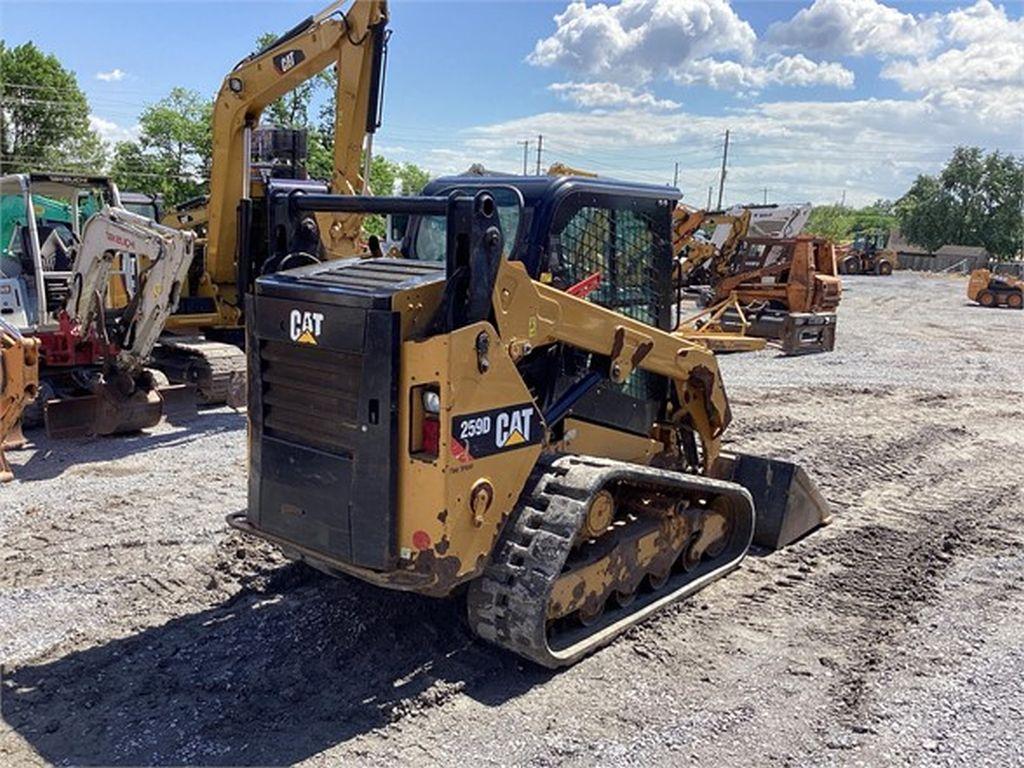 2014 CATERPILLAR 259D SKID STEER LOADER