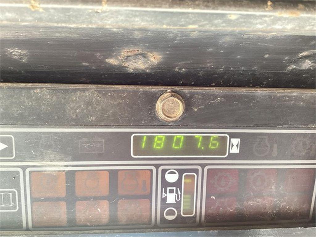 1996 NEW HOLLAND LX485 SKID STEER LOADER
