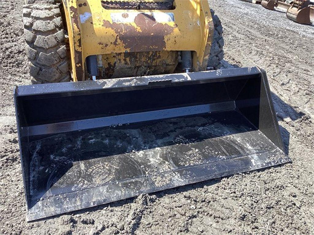 2012 CATERPILLAR 242B3 SKID STEER LOADER