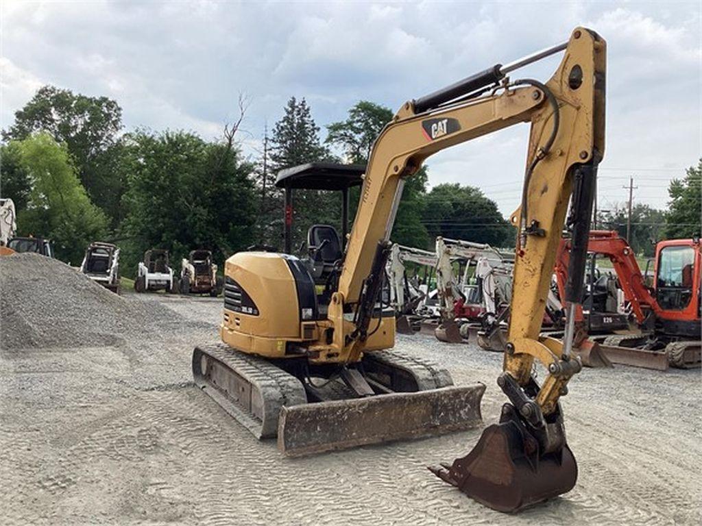 2012 CATERPILLAR 305.5D CR MINI EXCAVATOR