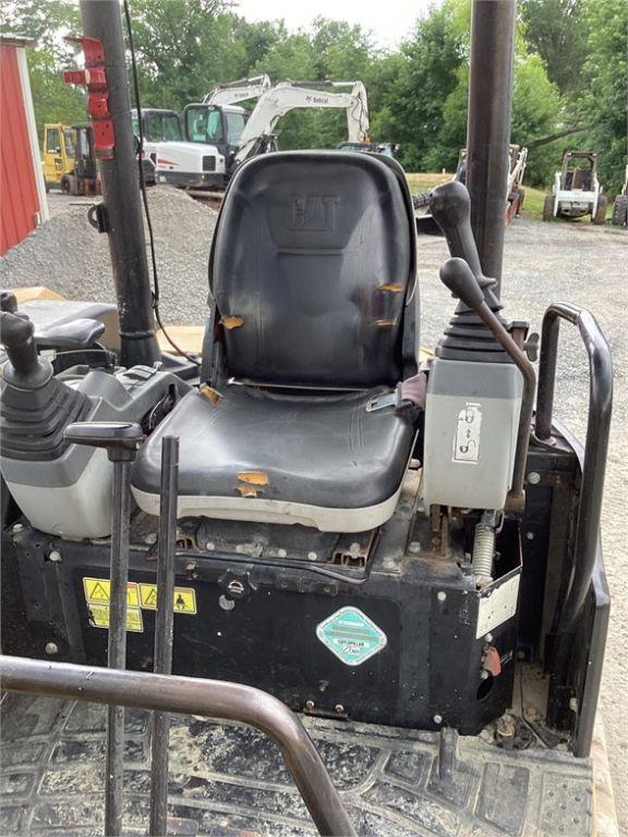 2012 CATERPILLAR 305.5D CR MINI EXCAVATOR