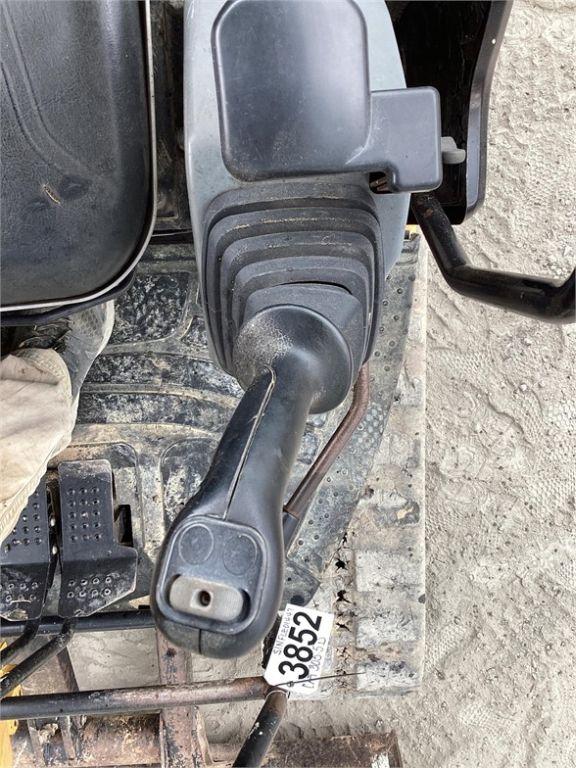 2012 CATERPILLAR 305.5D CR MINI EXCAVATOR