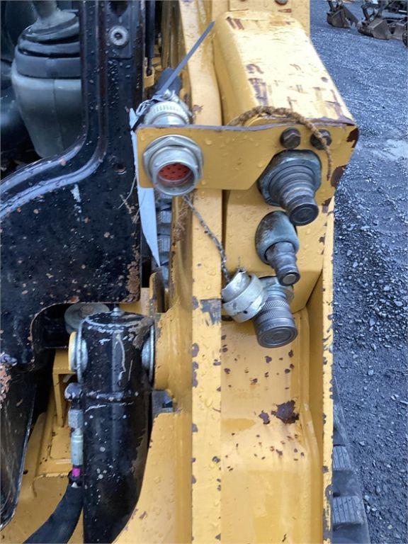 2016 CATERPILLAR 239D SKID STEER LOADER