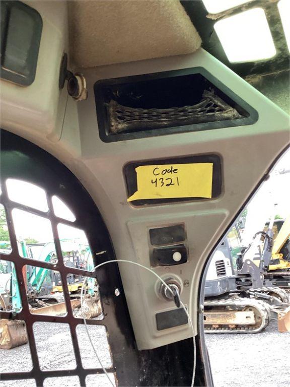 2016 CATERPILLAR 239D SKID STEER LOADER