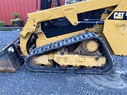 2016 CATERPILLAR 239D SKID STEER LOADER