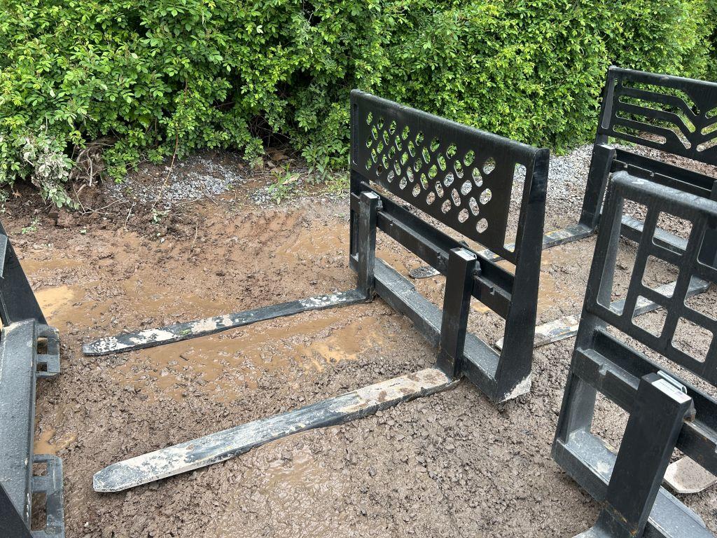 WILDCAT 48" PALLET FORKS