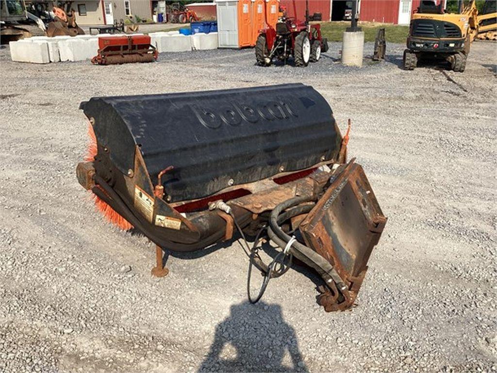 2008 BOBCAT 68AB SWEEPER