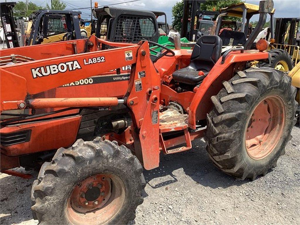2006 KUBOTA MX5000 FARM TRACTOR