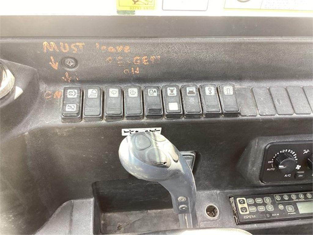 2016 TAKEUCHI TB290 EXCAVATOR