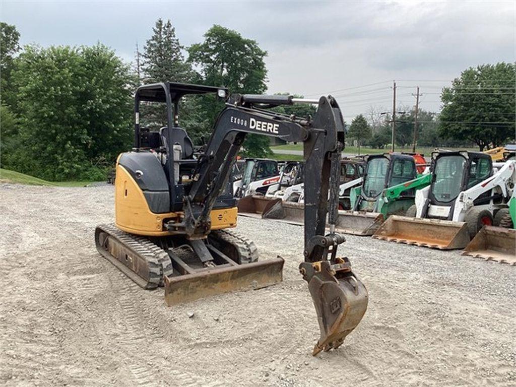 2018 DEERE 30G MINI EXCAVATOR
