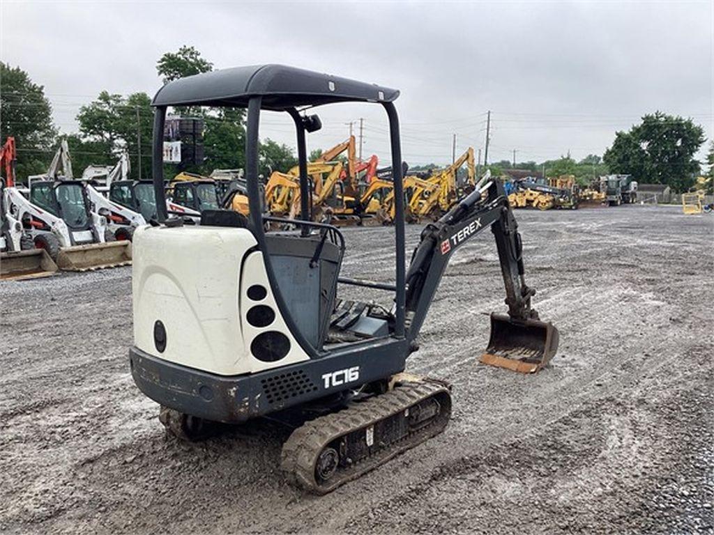 2015 TEREX TC16 MINI EXCAVATOR