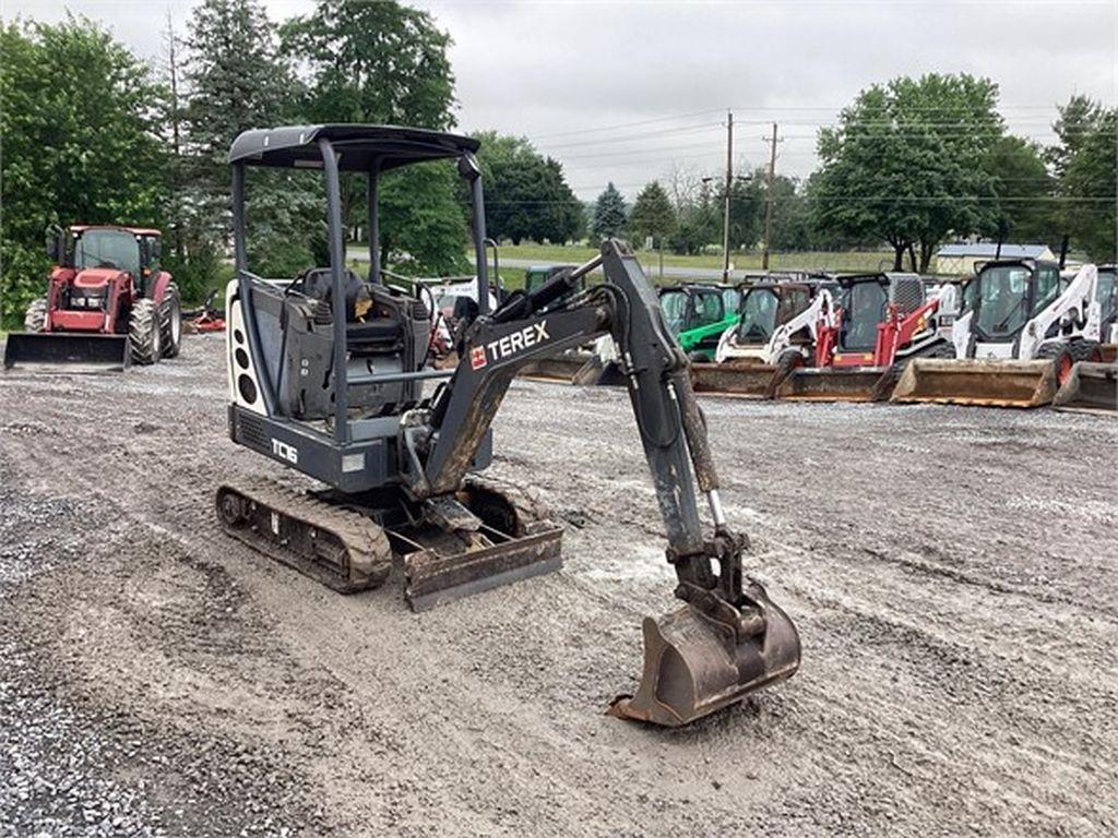 2015 TEREX TC16 MINI EXCAVATOR