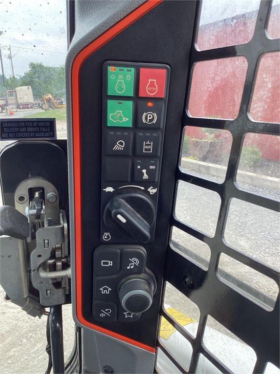 2022 BOBCAT T66 SKID STEER LOADER