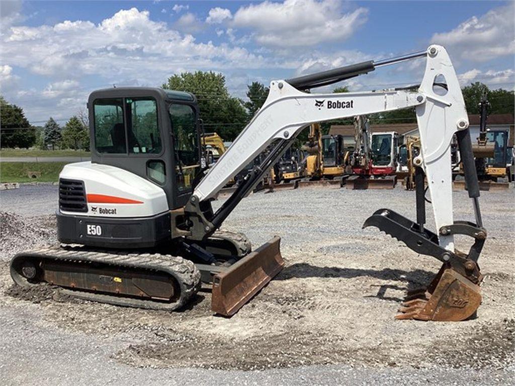 2018 BOBCAT E50 MINI EXCAVATOR