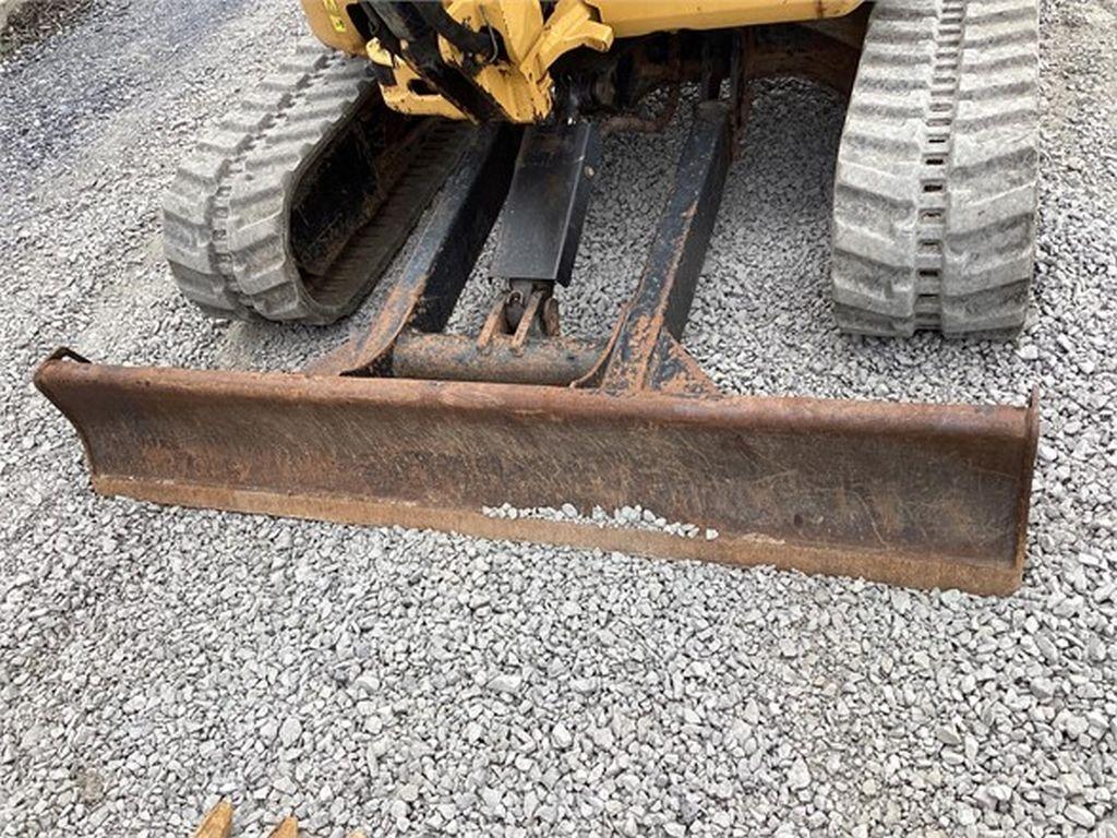 2014 CATERPILLAR 304E CR MINI EXCAVATOR