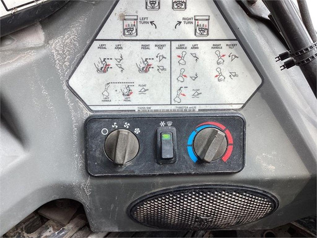 2013 BOBCAT T650 SKID STEER LOADER