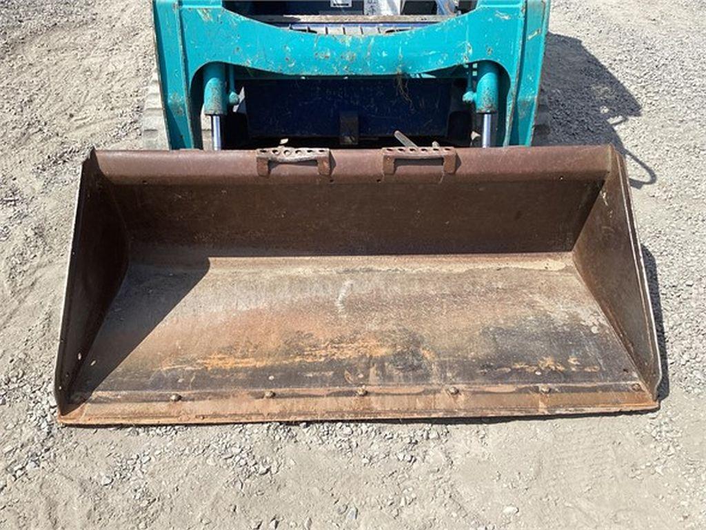 2017 IHI CL35 SKID STEER LOADER