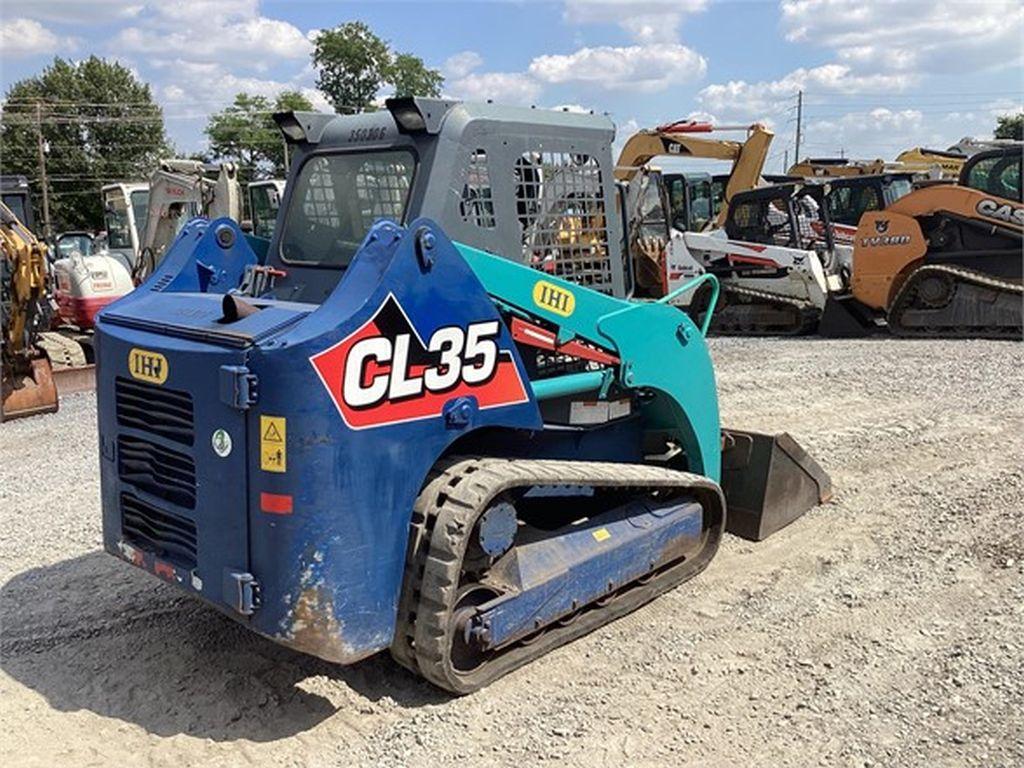 2017 IHI CL35 SKID STEER LOADER