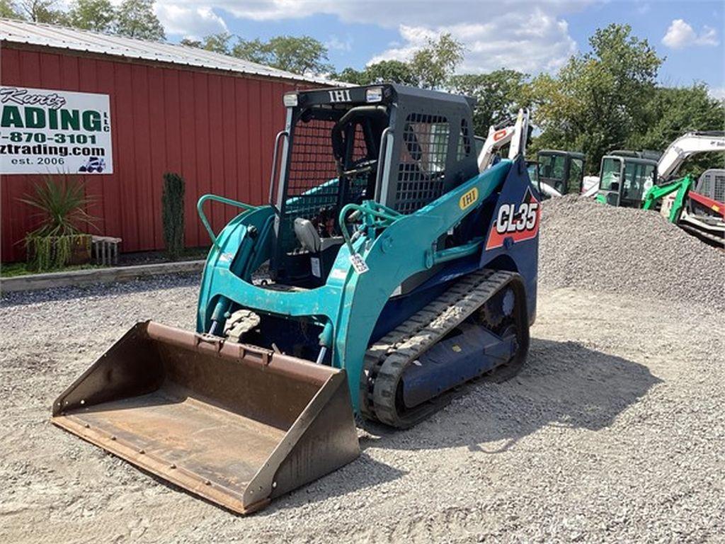 2017 IHI CL35 SKID STEER LOADER