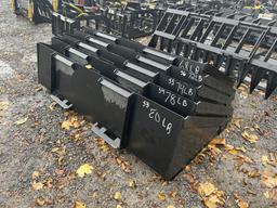 NEW WILDCAT 74" BUCKET