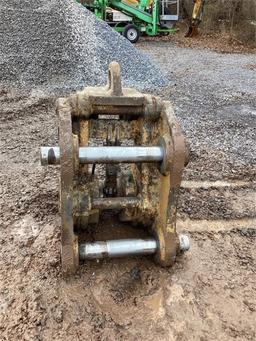 2010 ACS HYDRAULIC COUPLER