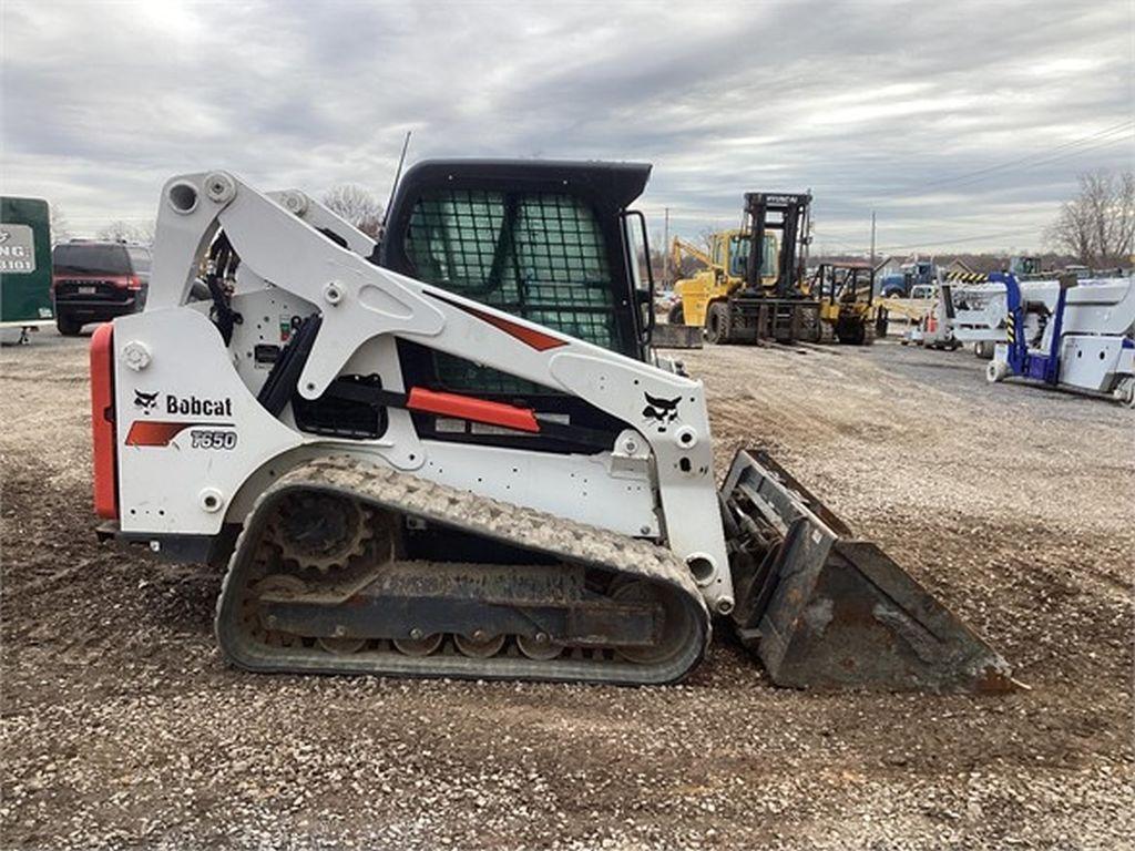 2019 BOBCAT T650 SKID STEER LOADER