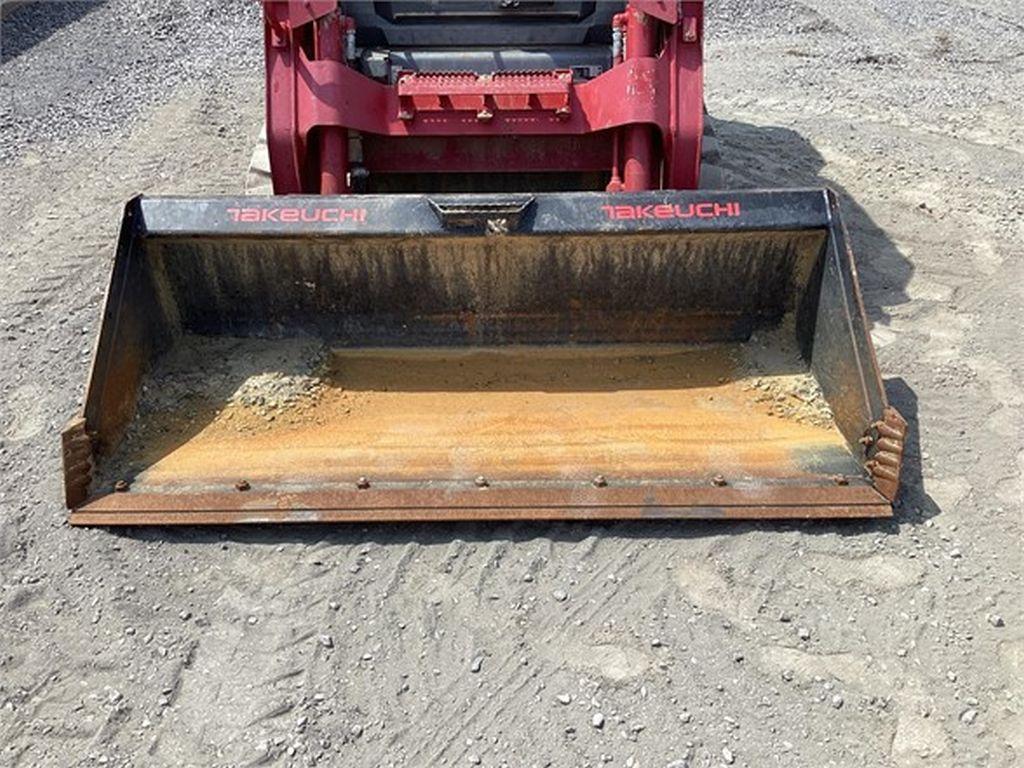 2020 TAKEUCHI TL10V2 SKID STEER LOADER