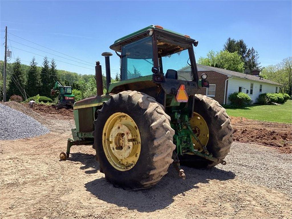 1978 JOHN DEERE 4440 FARM TRACTOR