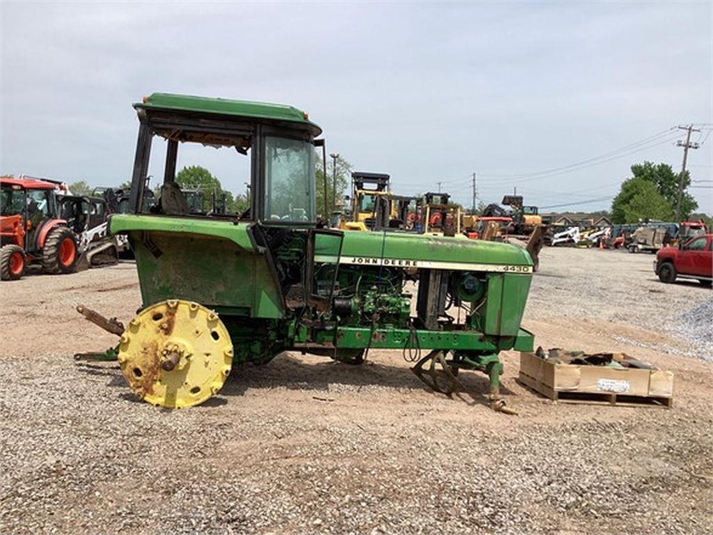 1976 JOHN DEERE 4430 FARM TRACTOR