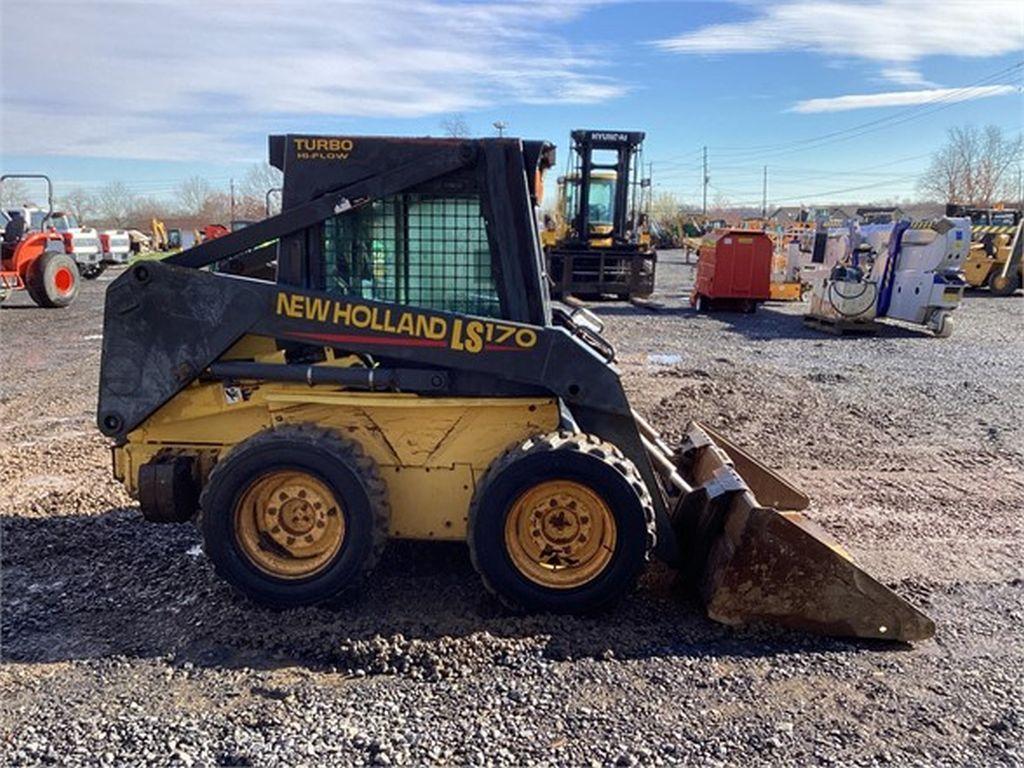 2005 NEW HOLLAND LS170 SKID STEER LOADER