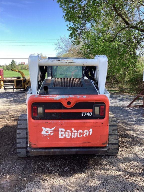 2019 BOBCAT T740 SKID STEER LOADER