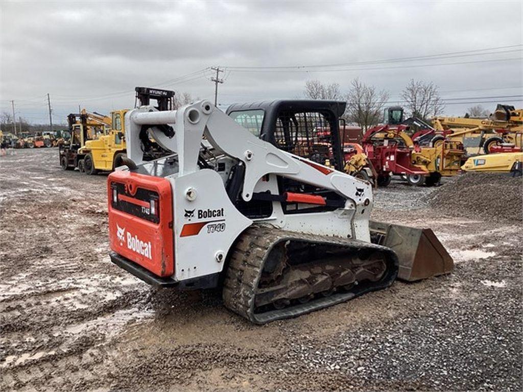 2018 BOBCAT T740 SKID STEER LOADER