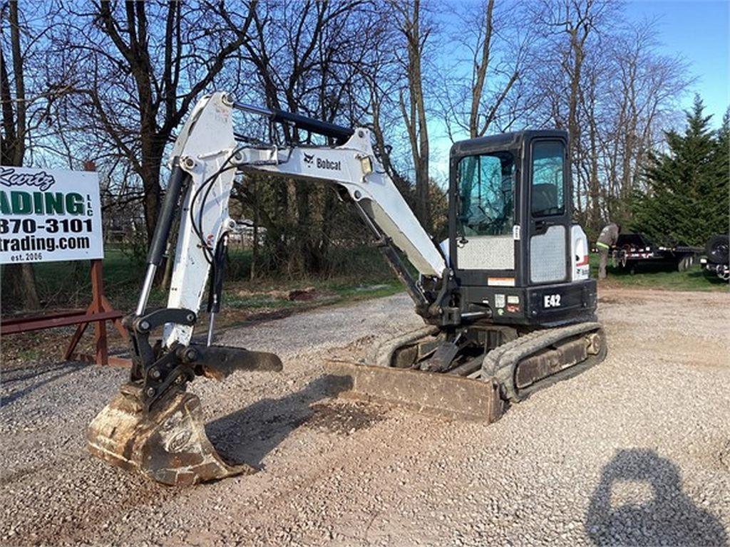 2014 BOBCAT E42 MINI EXCAVATOR