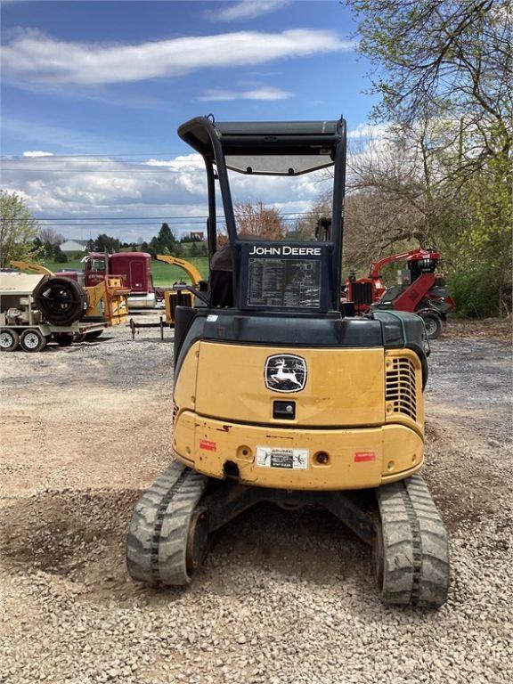 2015 DEERE 27D MINI EXCAVATOR