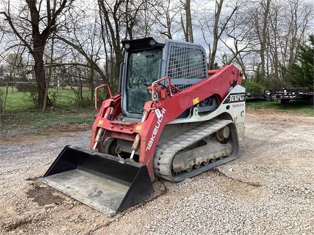 2017 TAKEUCHI TL12V2 SKID STEER LOADER