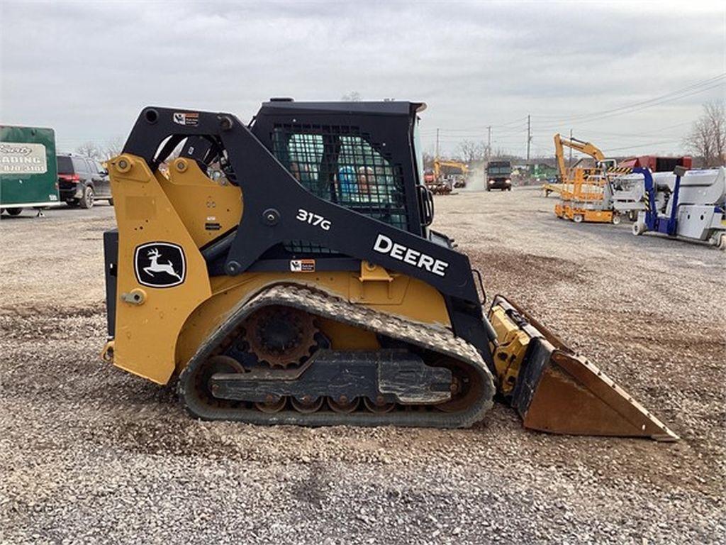 2020 DEERE 317G SKID STEER LOADER