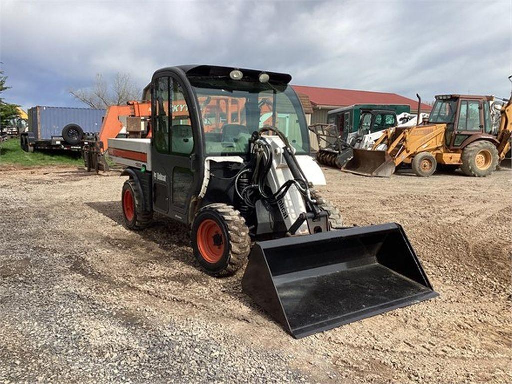 2005 BOBCAT TOOLCAT 5600 UTILITY VEHICLE